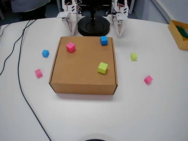 Simple-to-Complex Structured Demonstrations — 論文の図版